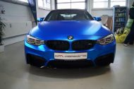 Blau Chrom Matt Folierung BMW M4 F82 Tuning 3 190x126 Blau Chrom Matt Folierung von 2M Designs am BMW M4 F82