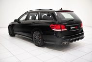 Without words: Brabus 850 6.0 Biturbo Mercedes E-Class station wagon