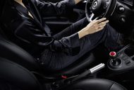 Reveal the Iconic You! -> Brabus Smart ForTwo in tailor-made suit
