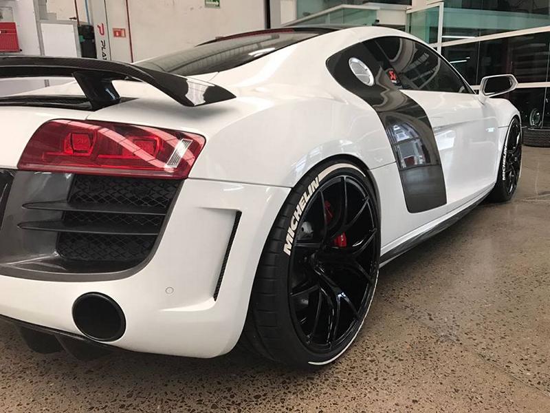 Grease - Audi R8 V10 Coupe on Zito Wheels ZS05 in 20 inches