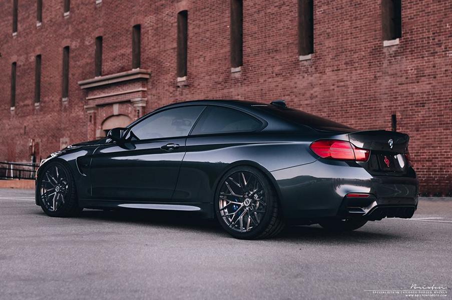 Mega - Brixton Forged CM10 rims on the BMW M4 F82 Coupe