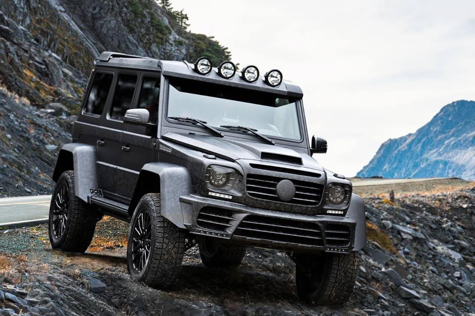 Kronos wordt Croesus - MANSORY Mercedes G500 4×4² Gronos Black Desert
