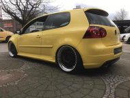 The yellow of the egg? The ML Concept VW Golf 5 GTI Pirelli