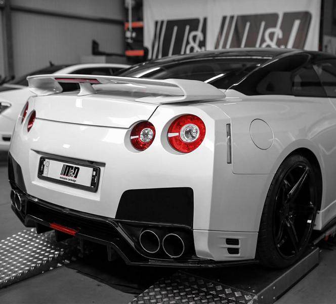 Nissan GT R R35 PD750 Bodykit MD Exclusive Cardesign Folierung Tuning 3 Nissan GT R R35 mit PD750 Bodykit by M&D Exclusive Cardesign