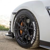 Vorsteiner V-FF 103 rims in 20 inches on the Nissan GT-R with body kit
