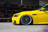 لا يمكن تفويته - سيارة BMW E90 M3 باللون الأصفر الفاتح مع الألومنيوم VWS-1
