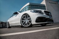 ML Concept - Mercedes C63 AMG sur jantes ZP20 pouces 09