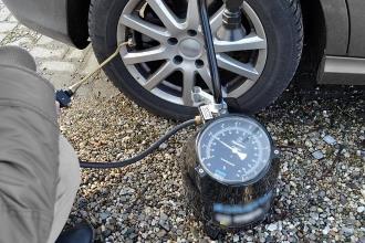 Paciencia al cambiar neumáticos: todavía no hay tiempo para neumáticos de verano