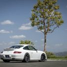 Vorsteiner V-FF 101 velgen op de Porsche 911 (997) in het wit