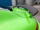 Light neon green on the Porsche 991 Turbo S by BB slides
