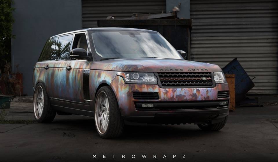 Dawn to Rust! - MetroWrapz foils a Range Rover Sport