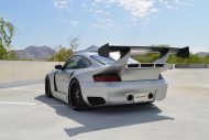 قصة الصورة: سيارة Crazy Porsche 911 GT2 (997) بقوة 1.000 حصان