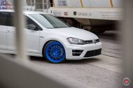 Conspicuous Vossen Wheels LC-105T Alu's on VW Golf MK7