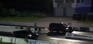 Video: Dragrace - Jeep Grand Cherokee tegen Lamborghini Gallardo