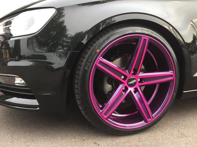 Pinke Oxigin Wheels 18 an der Audi A3 8V Limousine von TVW