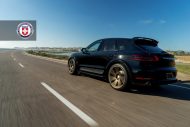 Discreto - Porsche Macan en llantas de bronce HRE RS308M
