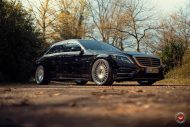 Discreet Vossen Forged ML-R1 rims on the Mercedes S500