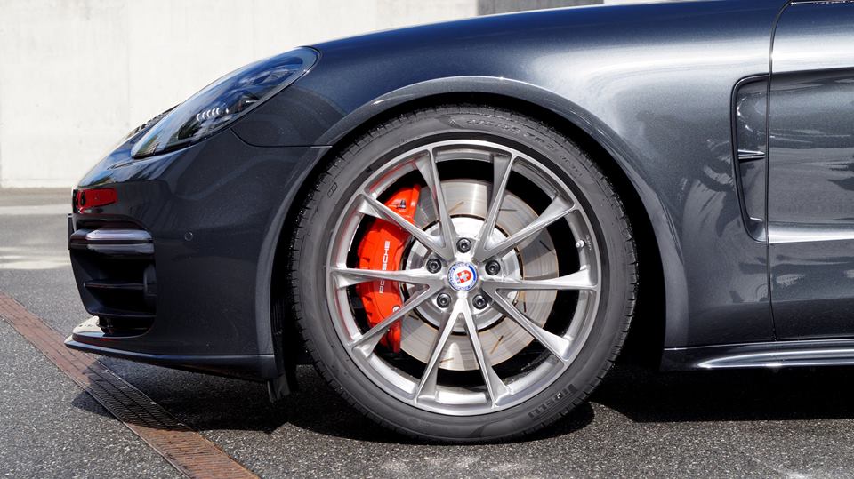 HRE P204 alloy wheels on the new Porsche Panamera Turbo
