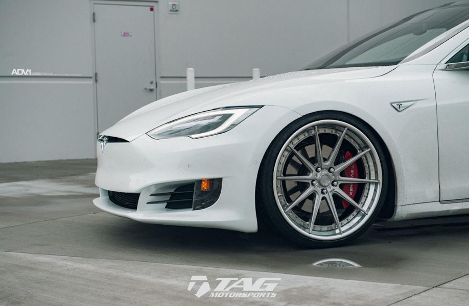 Tesla Model S 22 Zoll ADV.1 ADV10 Tuning 10