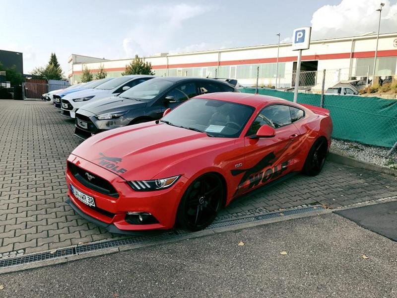 About 300 km / h in Wolf Ford Mustang GT supercharger