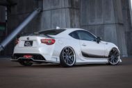 2017 Toyota GT86 met bodykit van tuner Kuhl Racing