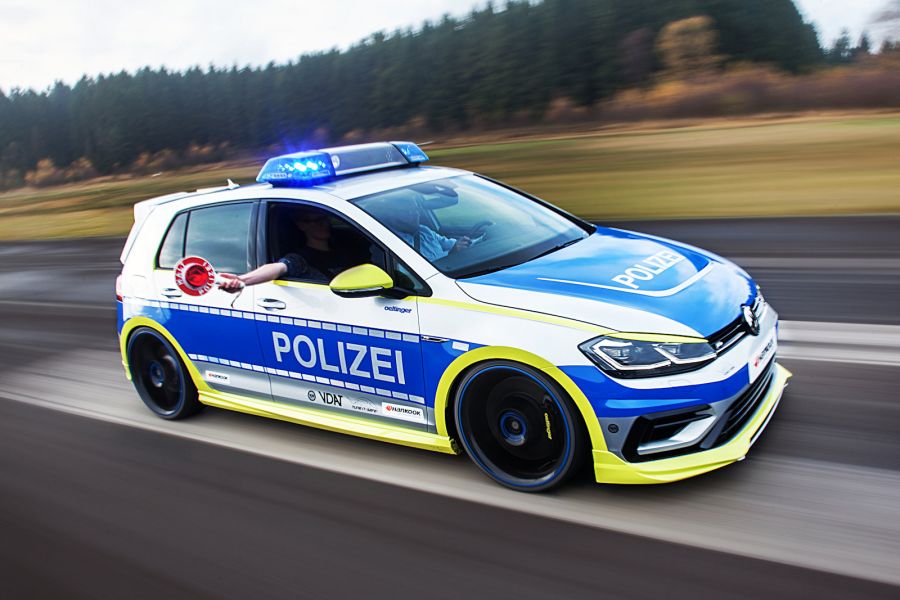 400 PS OETTINGER VW Golf 400R Polizeiauto Tuning 2017 1