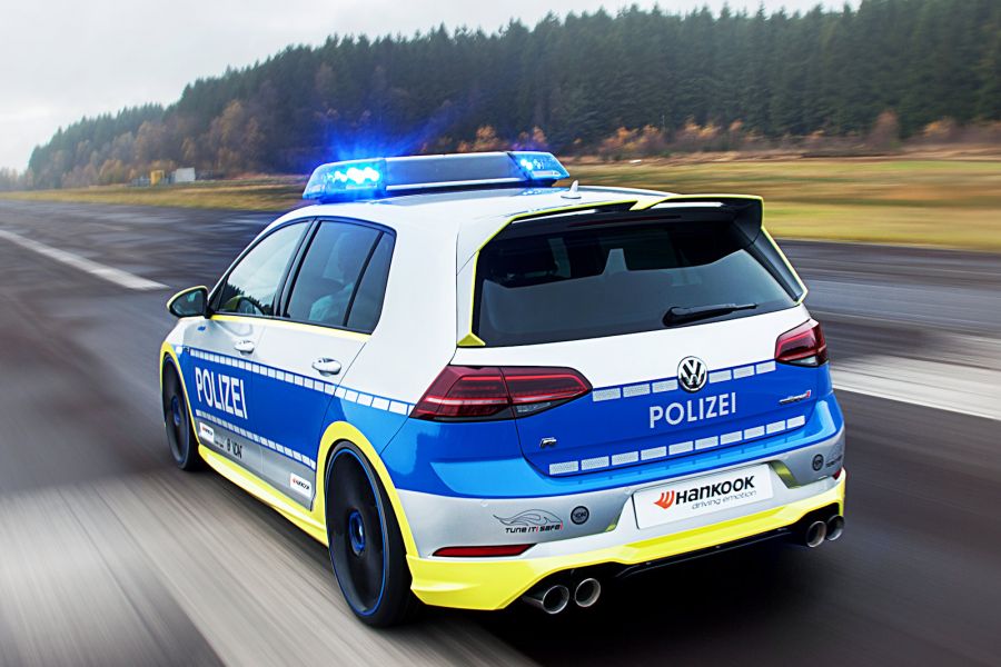 400 PS OETTINGER VW Golf 400R Polizeiauto Tuning 2017 4 Der geht ab   400 PS OETTINGER VW Golf 400R Polizeiauto
