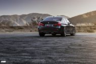 Dezent &#8211; BMW F30 335i auf VMR V801 Felgen in 19 Zoll