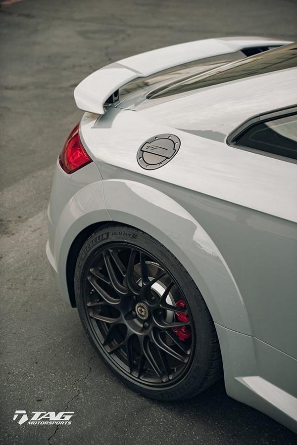 Perfect - HRE RC100 rims on the Audi TT RS in Nardograu