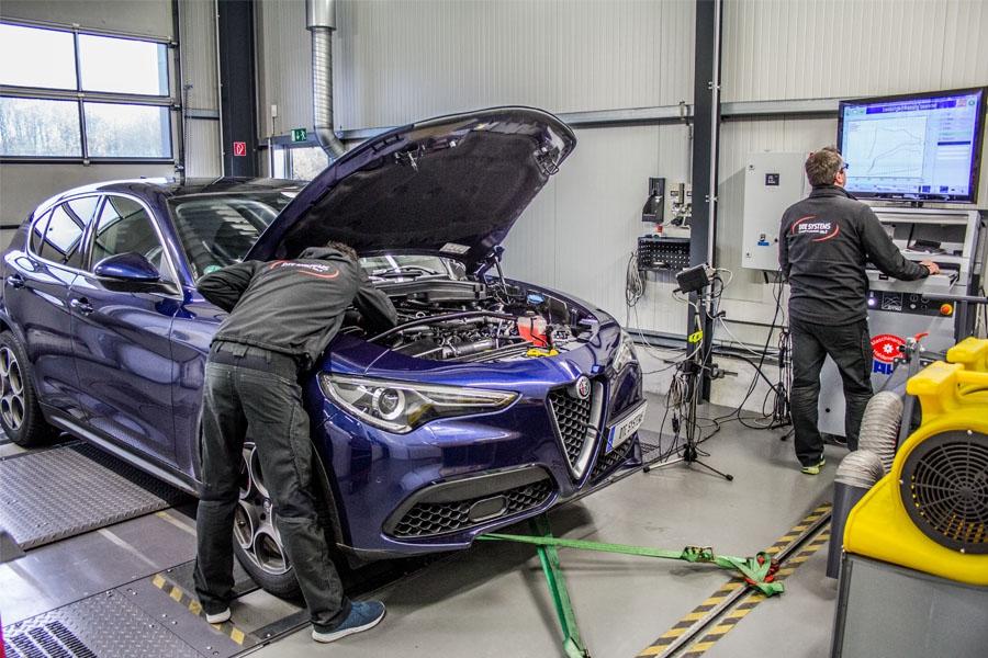 More power - Alfa Romeo Stelvio 2.0 from DTE with 302 PS