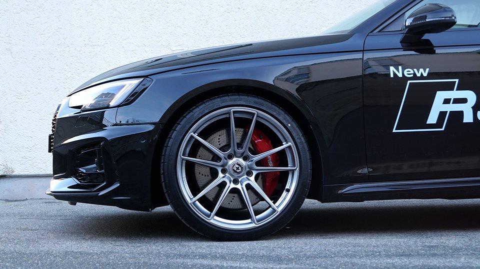 Perfection - Audi RS4 B9 on HRE FF04 rims by cartech
