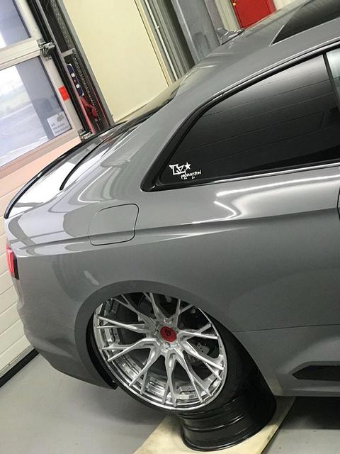Hammer - Audi RS5 B9 with Airride suspension by TZproduktion