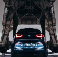 نظرة على نهاية العالم الكهربائية المتقلبة على سيارة Skepple BMW I3