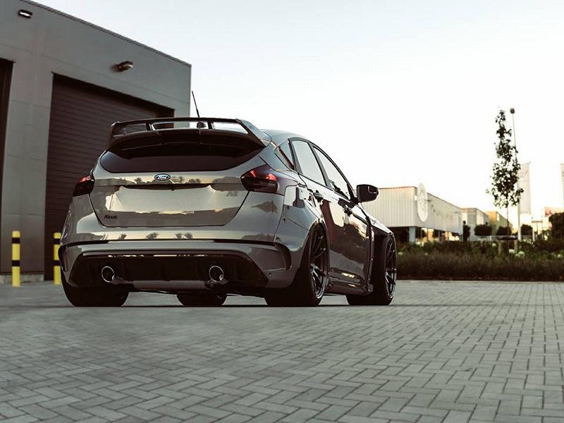 Potente - Fortune Flares Ford Focus RS y ST Widebody