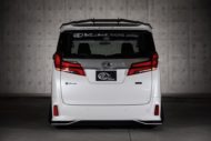 Fitted - Toyota Alphard facelift with Kuhl-racing Bodykit
