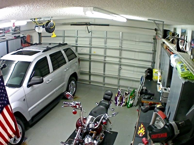 Auch die Garage im Blick &#8211; YI Dimo 1080p Überwachungskamera