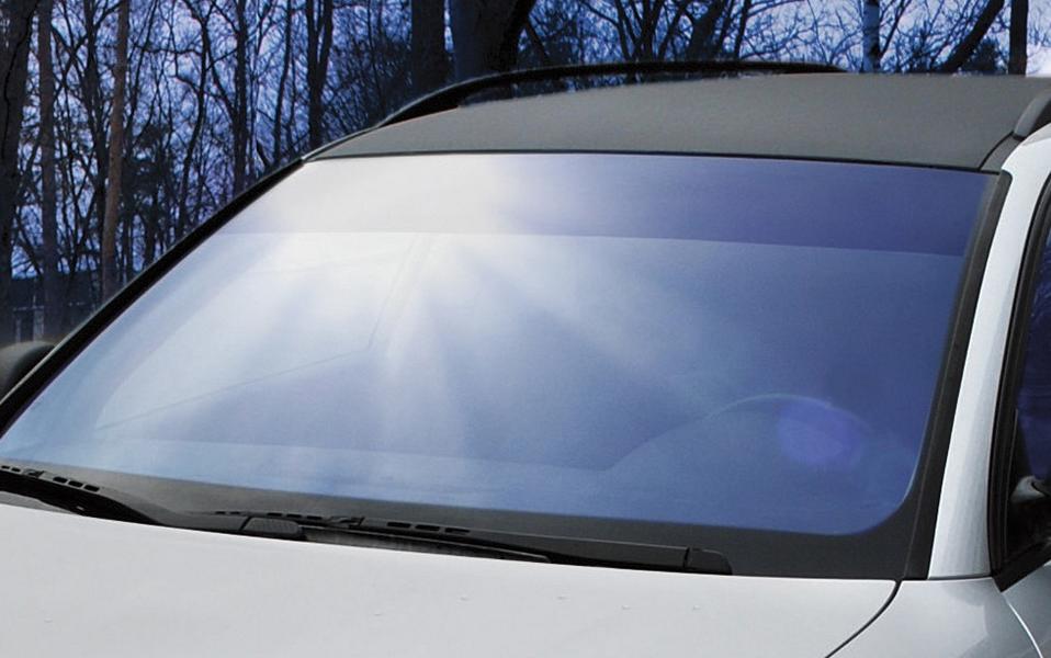 parabrezza per finestrino posteriore anteriore per auto Adesivo per decalcomanie riflettenti colorate adatto per adesivi oscuranti parabrezza auto Qiilu Adesivo per vetri per auto 