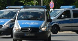 Polizei Police tuningblog.eu 310x165 zu laut & zu schnell Frankfurter Polizei im Einsatz