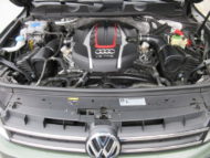 Lupo travestito da pecora: 802 PS VW Touareg con motore RS6