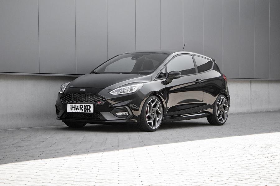 Formula Driving Fun: H & R Sport Springs for the new Ford Fiesta ST