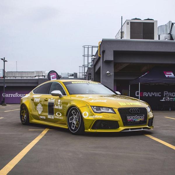 Radi8 R8CM9 rims and clinched body kit on the Audi RS7