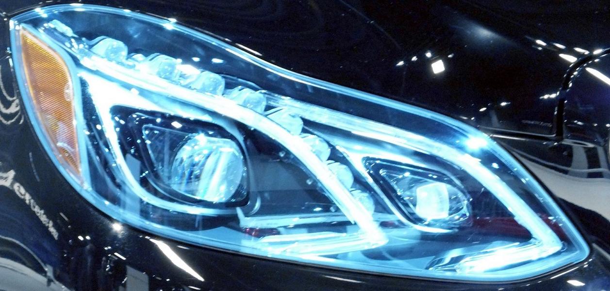 Xenonscheinwerfer nachrüsten Tuning Beleuchtung am Fahrzeug: Funktionen, Regelungen und Geldbußen!