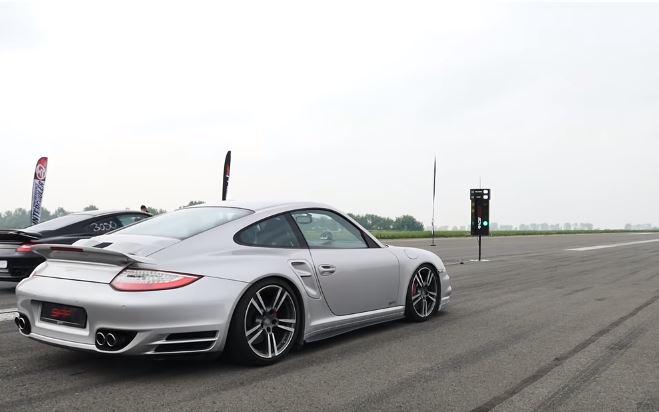 Video: 900 PS Porsche Turbo 9ff against 620 PS 911 Turbo
