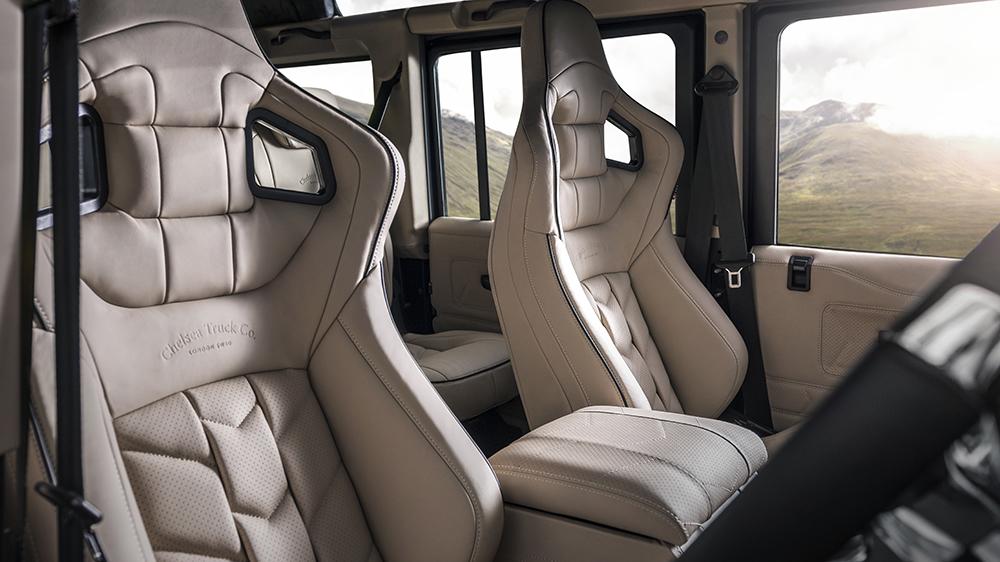 Kahn Design Land Rover Defender Burgunderrot Tuning 2018 6