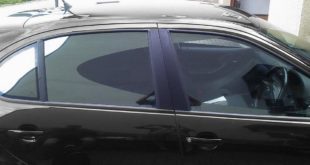Le disque de réglage de teintes Wave Edition teintant les vitres de la voiture 310x165 s'assombrit avec la teinte de l'objectif Wave
