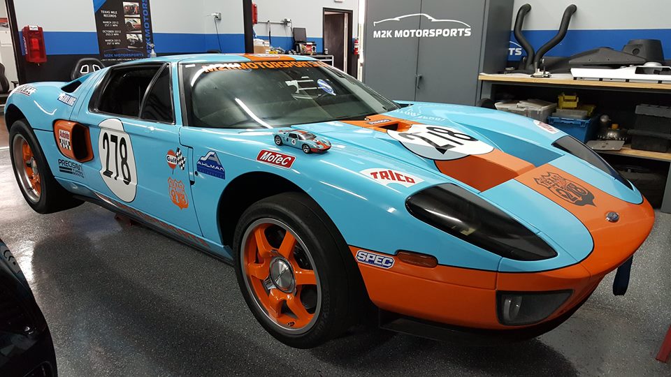 Vidéo: 483 km / h dans le M2K Motorsports Ford GT BiTurbo