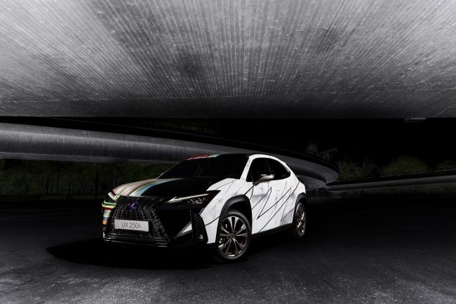 The Way Of The Samurai Lexus UX Art Car René Turrek Tuning 3