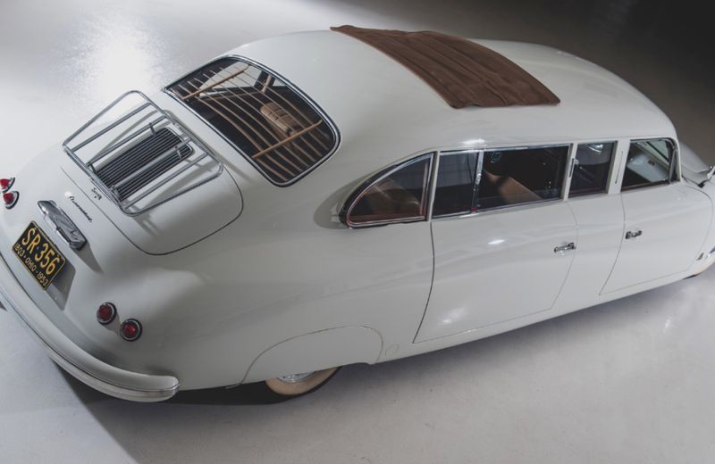 رائع: تبدو سيارة بورش 356 سيدان مثل سيارة Citroën DS