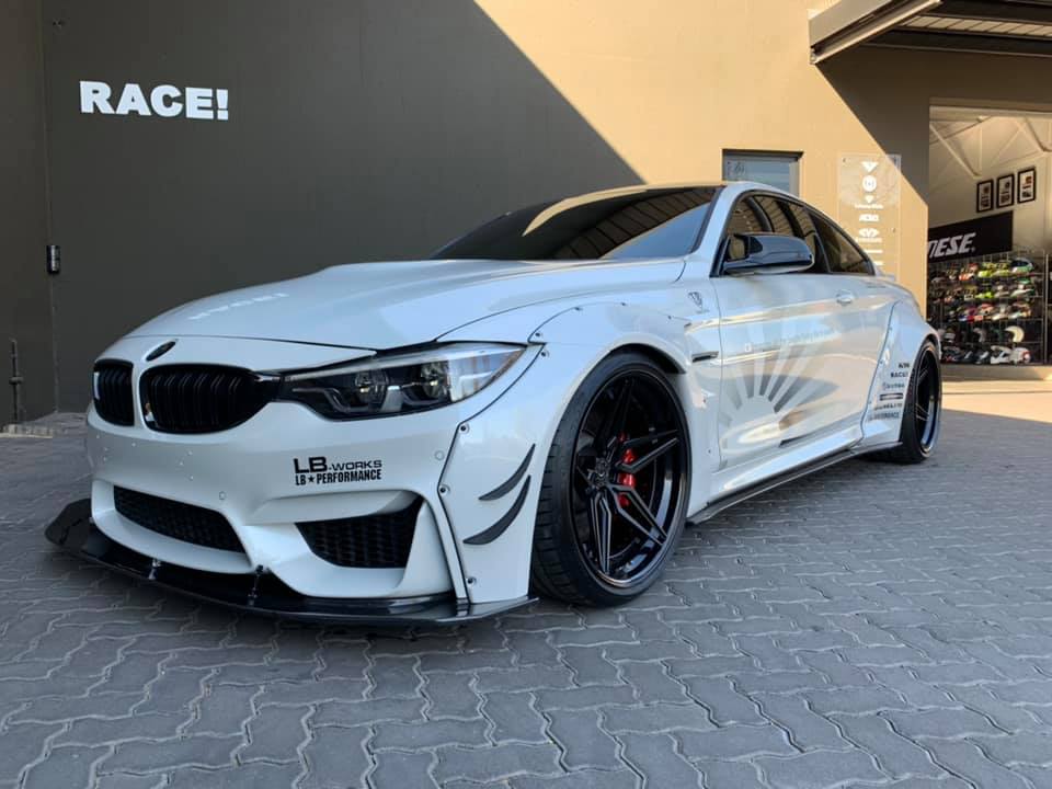 Liberty Walk Widebody BMW M4 F82 Coupe by RACE!