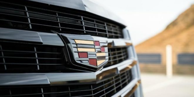 2015 Cadillac Escalade Platinum: Luxus trifft auf Leistung!